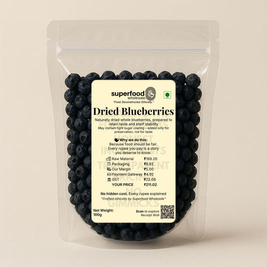 Premium dried blueberries, healthy snack rich in antioxidants.